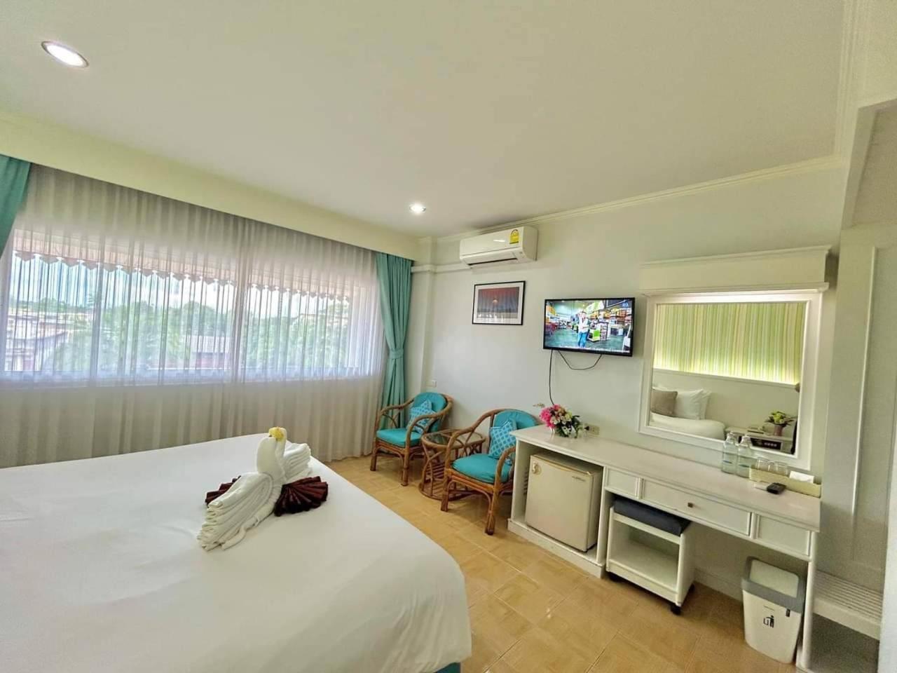 Krabi Royal Hotel Экстерьер фото