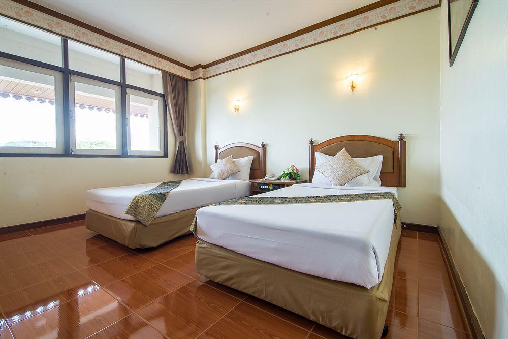 Krabi Royal Hotel Экстерьер фото